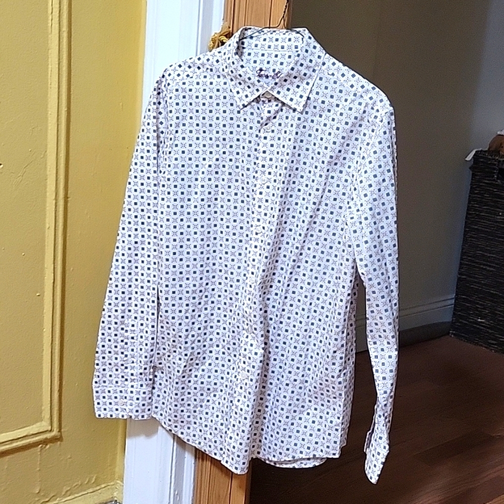 Tasso Elba mens button down shirt (M)